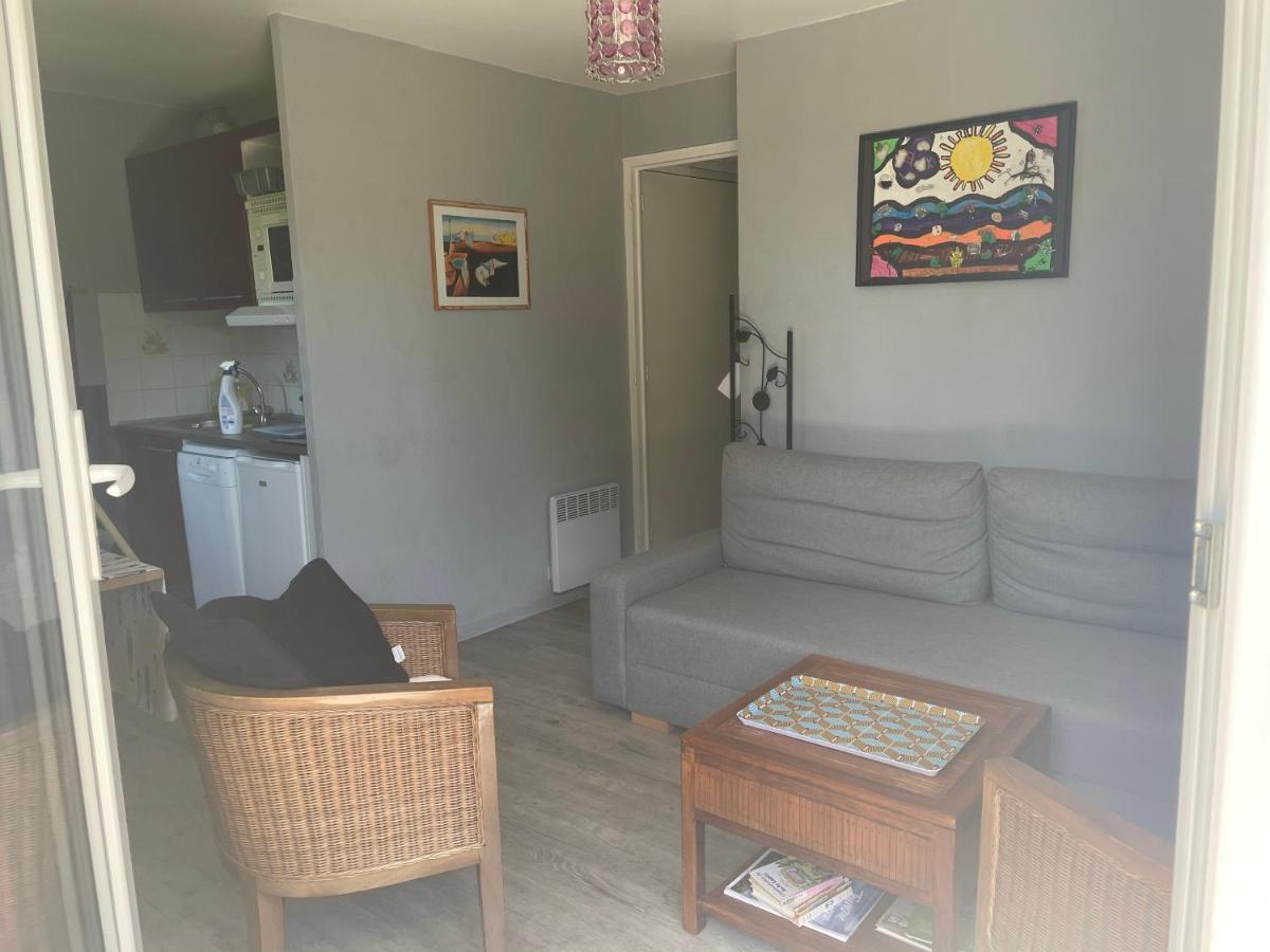 Appartement Proche Mer Avec Jardin Ensoleille Houlgate Kültér fotó